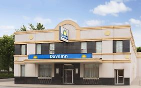 Days Inn by Wyndham Toronto East Beaches